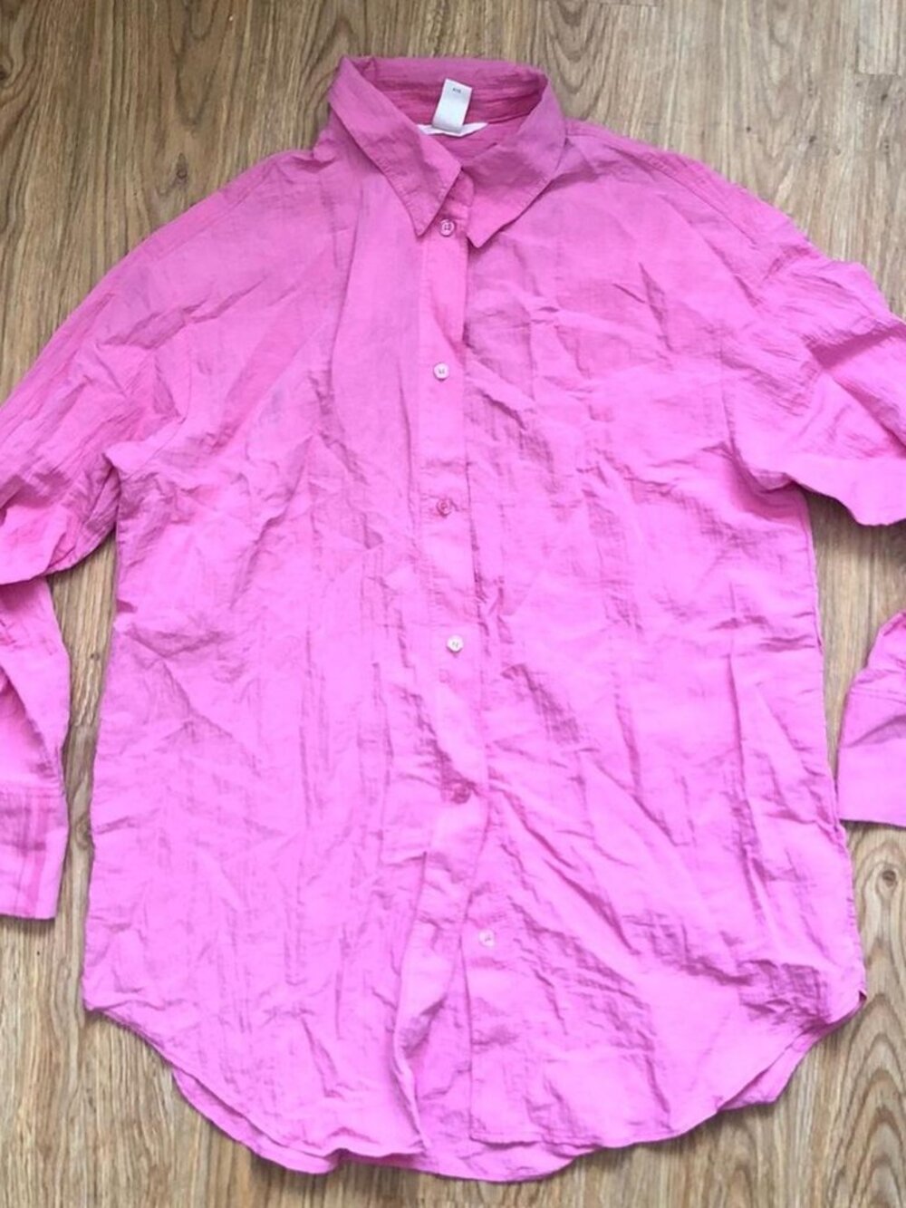 Bubblegum pink H&M button up top blouse